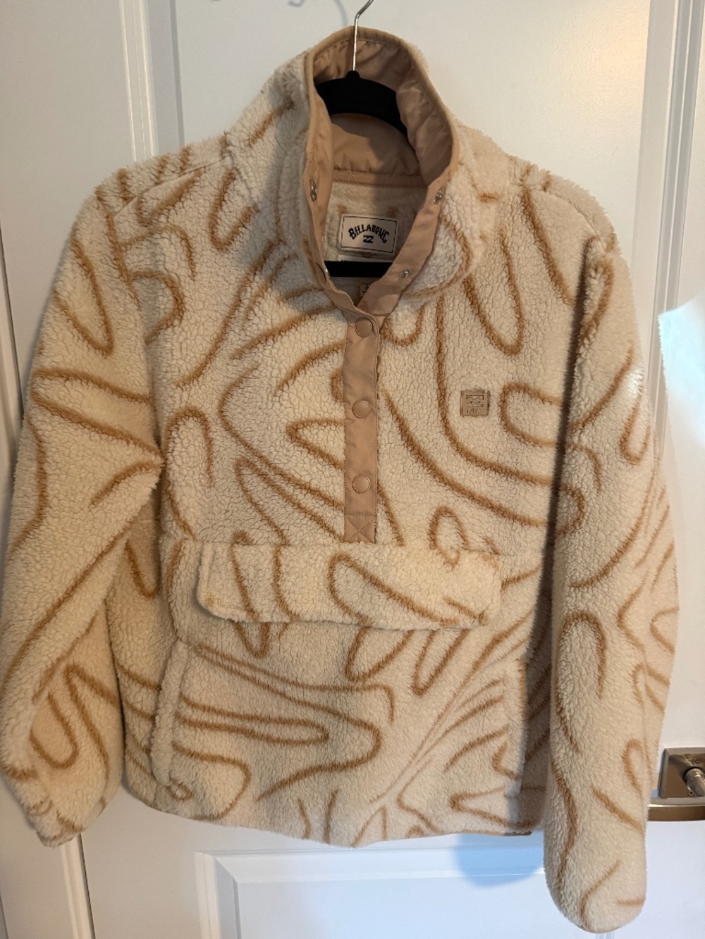 Billabong size large cozy fleece